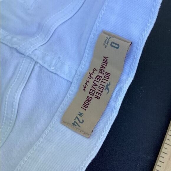Grandpa mob wife clean girl office fairy core Hollister Denim Shorts  0/24 - Picture 4 of 4